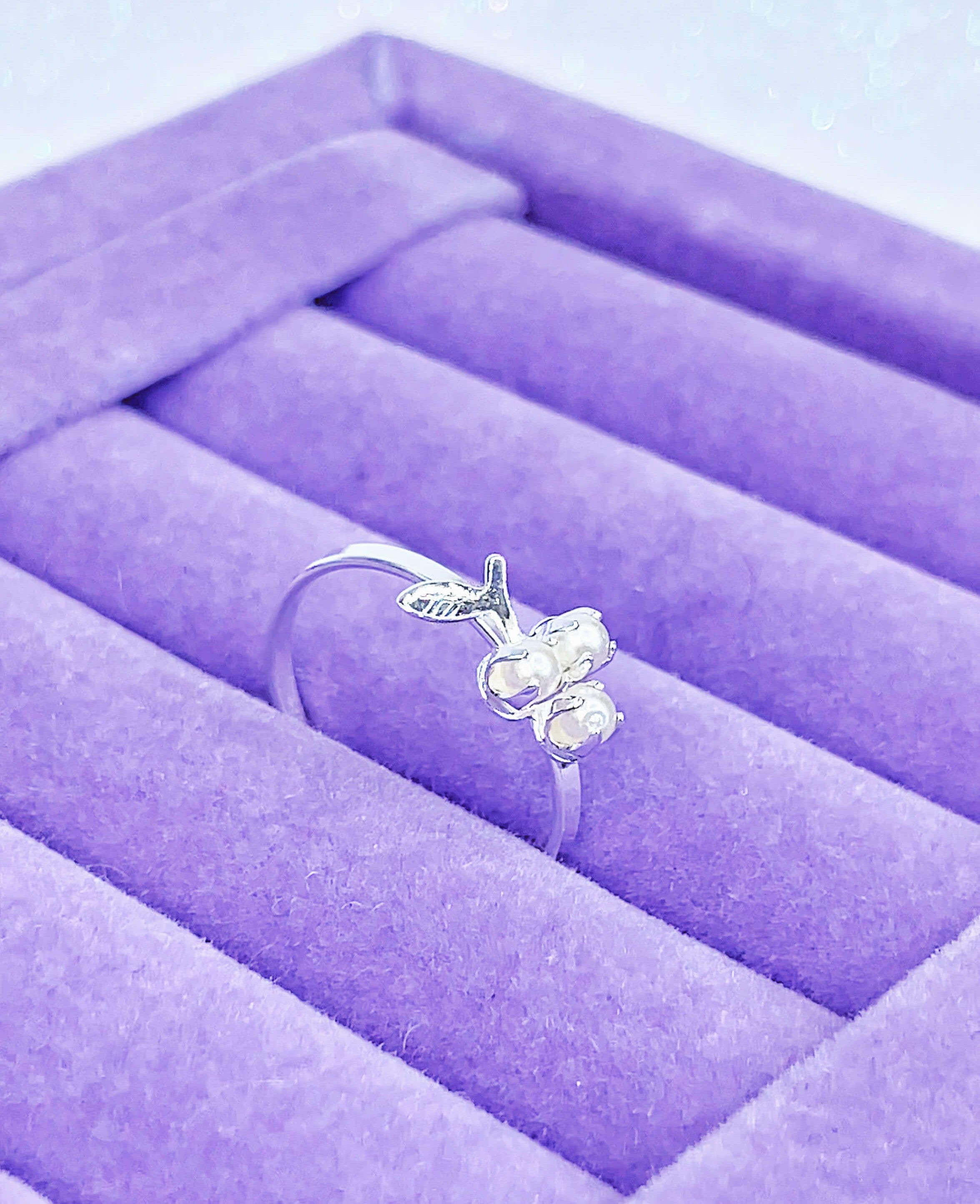 Anel Cereja de Pérolas