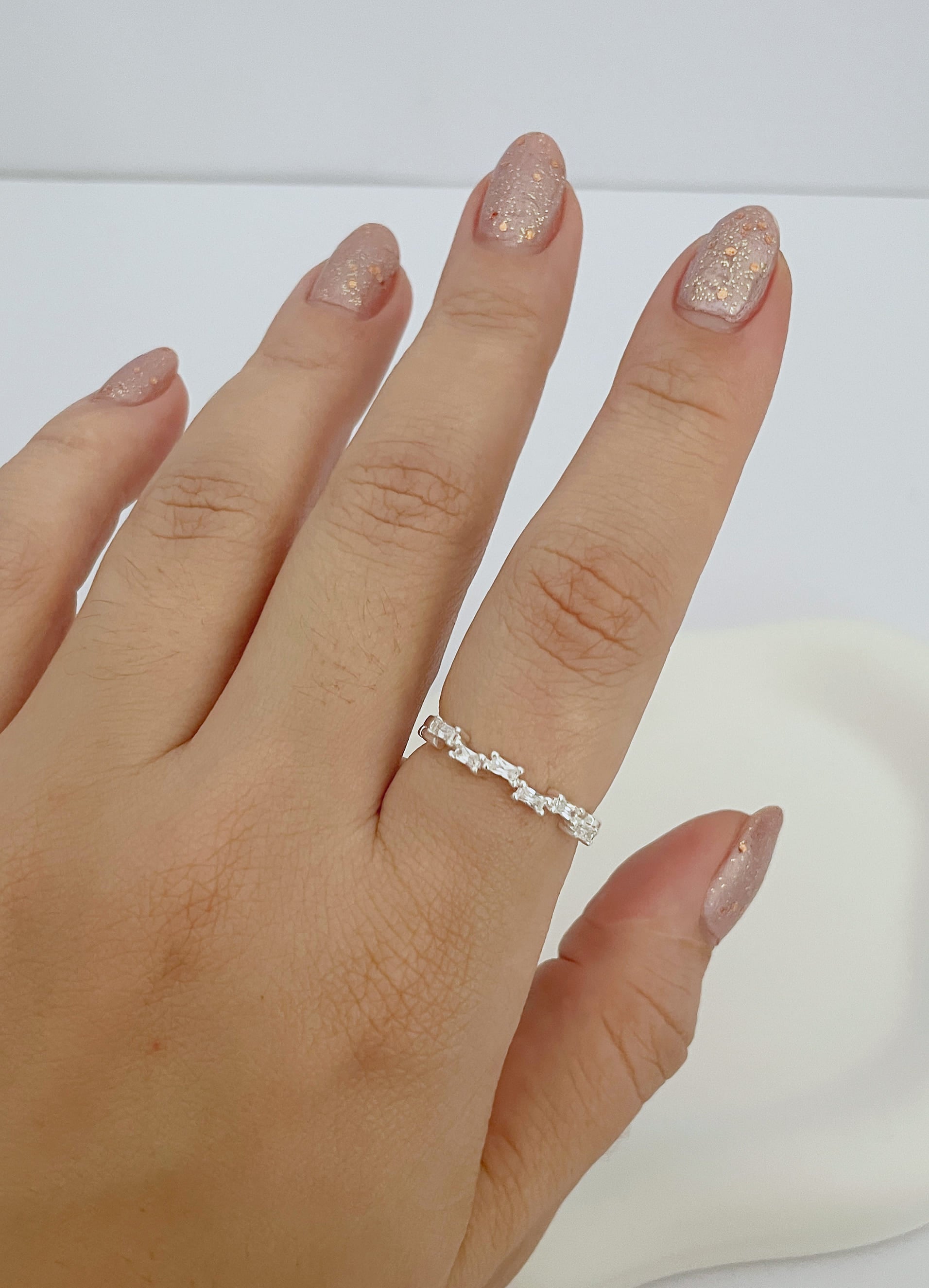 Anel Regulável Pedrinhas de Cristais