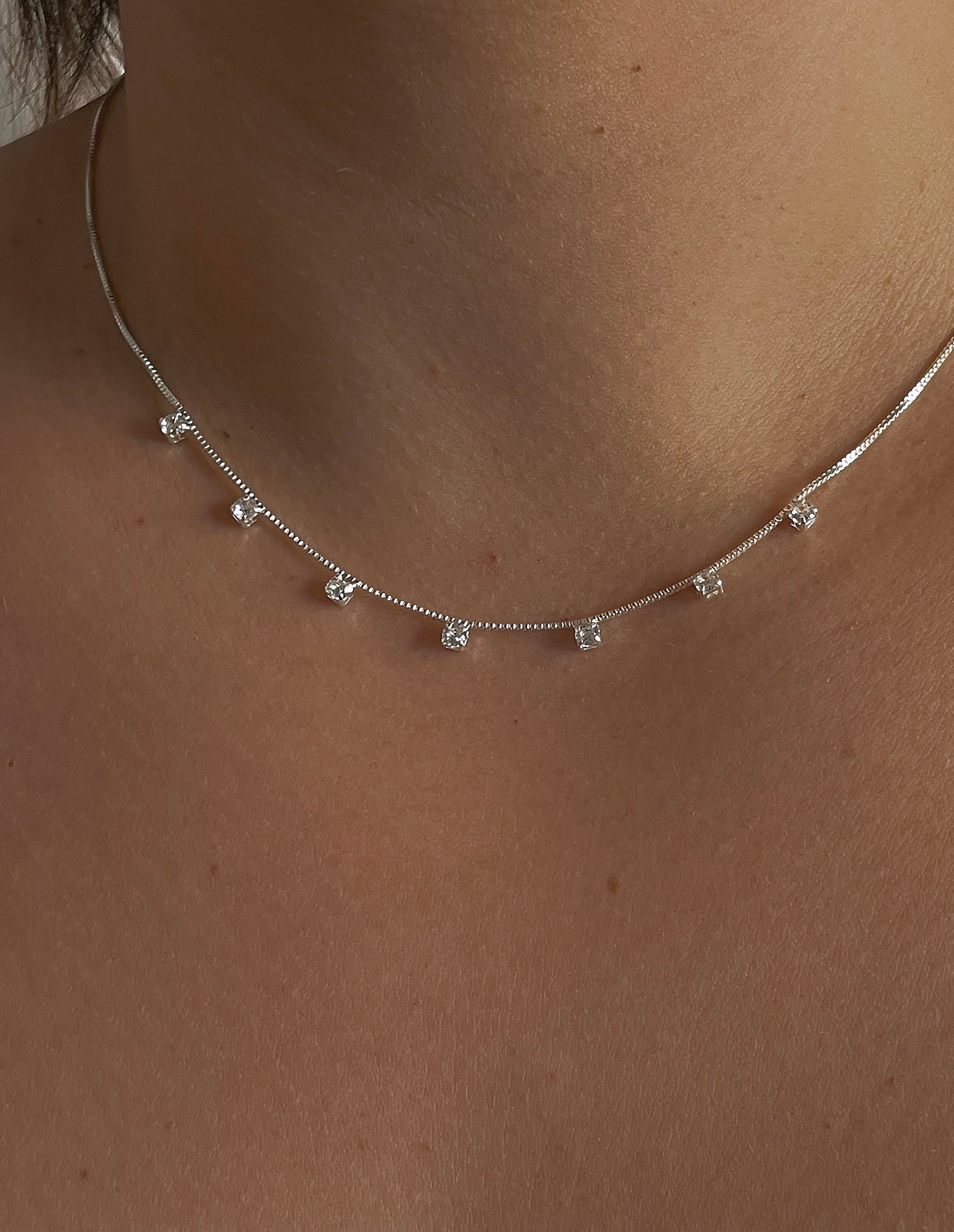 Colar Pontinhos de Luz