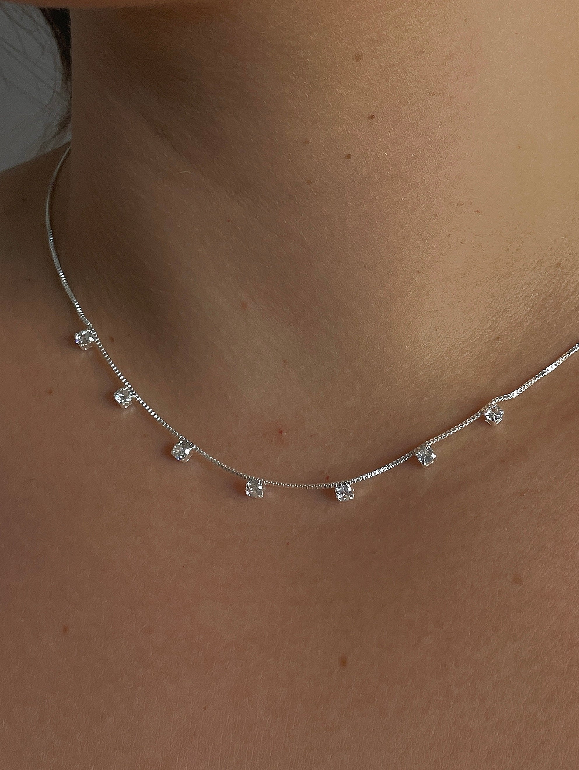 Colar Pontinhos de Luz