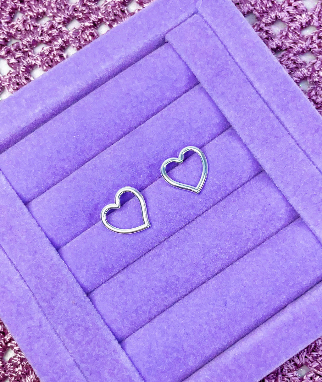 Brinco Coração Vazado