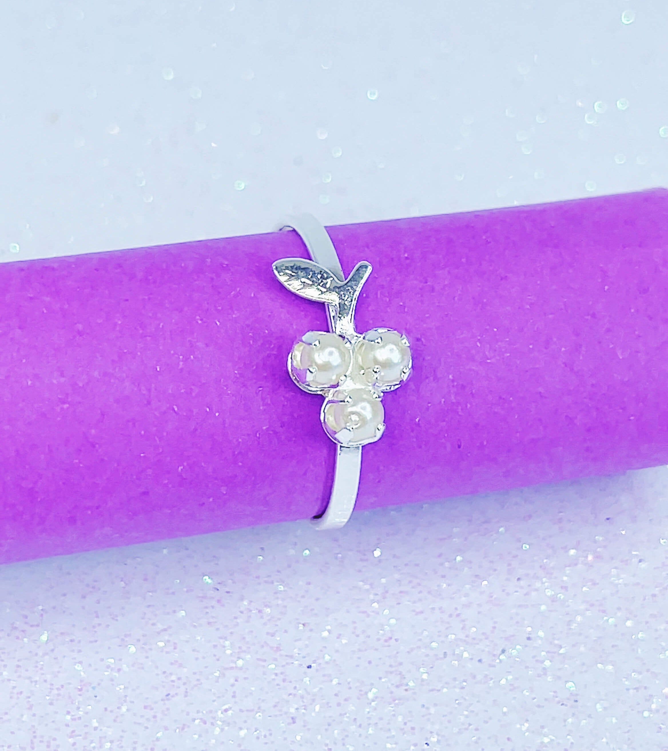 Anel Cereja de Pérolas