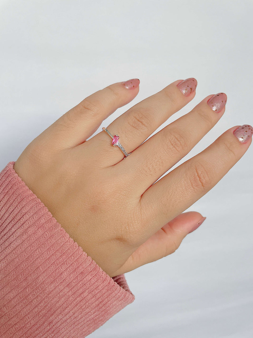 Anel Pedra Retangular Fucsia