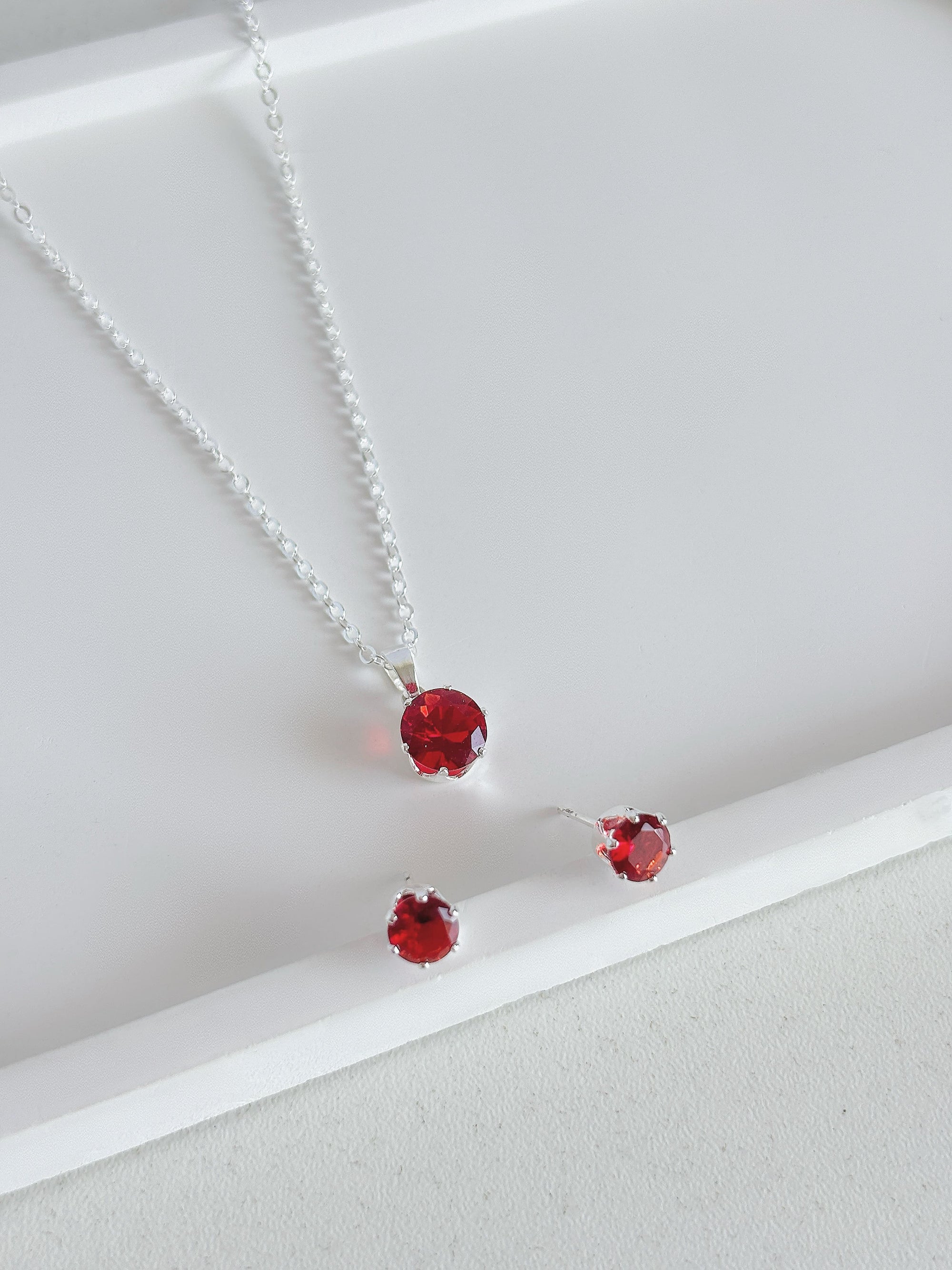 Conjunto Cristal Vermelho
