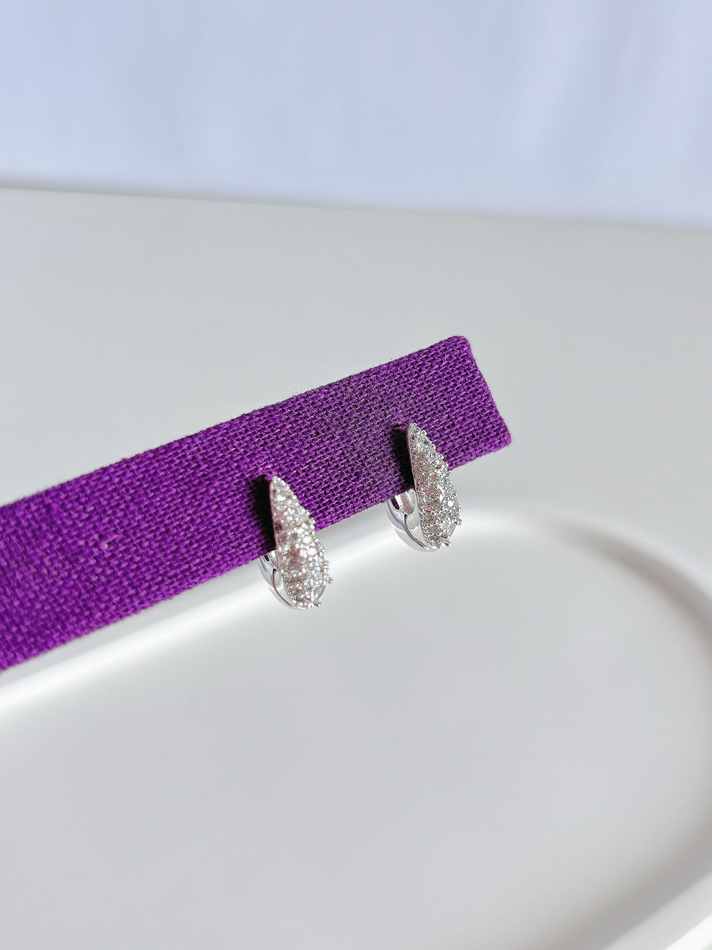 Argolinha Oval de Zircônias