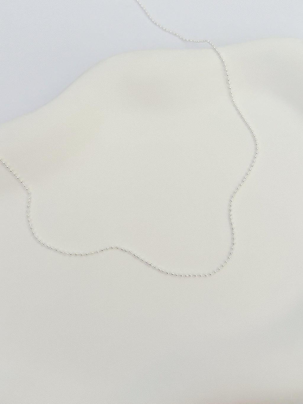 Choker Mini Bolinhas