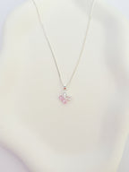 Colar Borboleta de Cristal Rosa