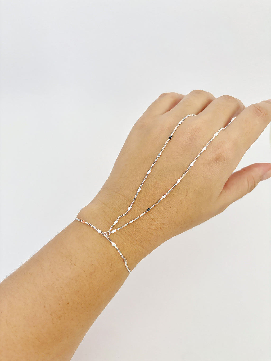 Hand Chain Ray