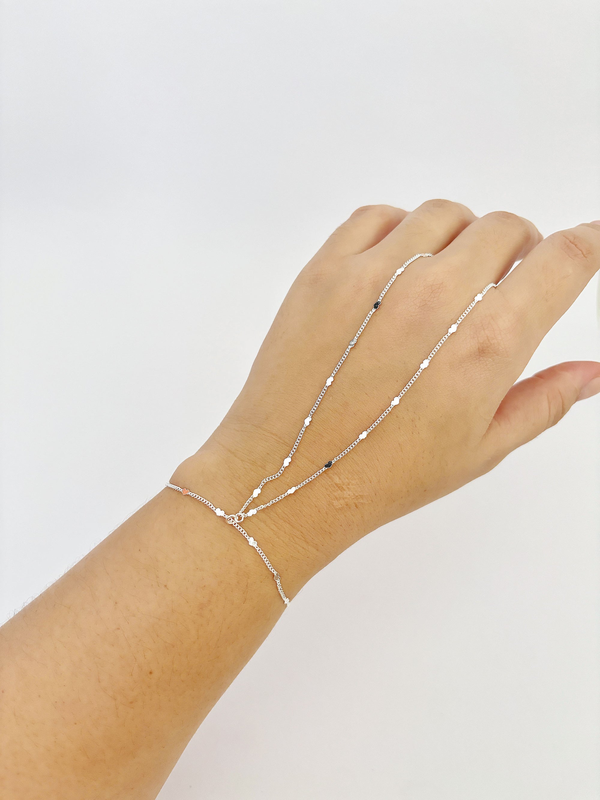 Hand Chain Ray