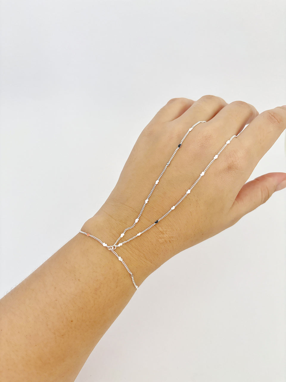 Hand Chain Ray