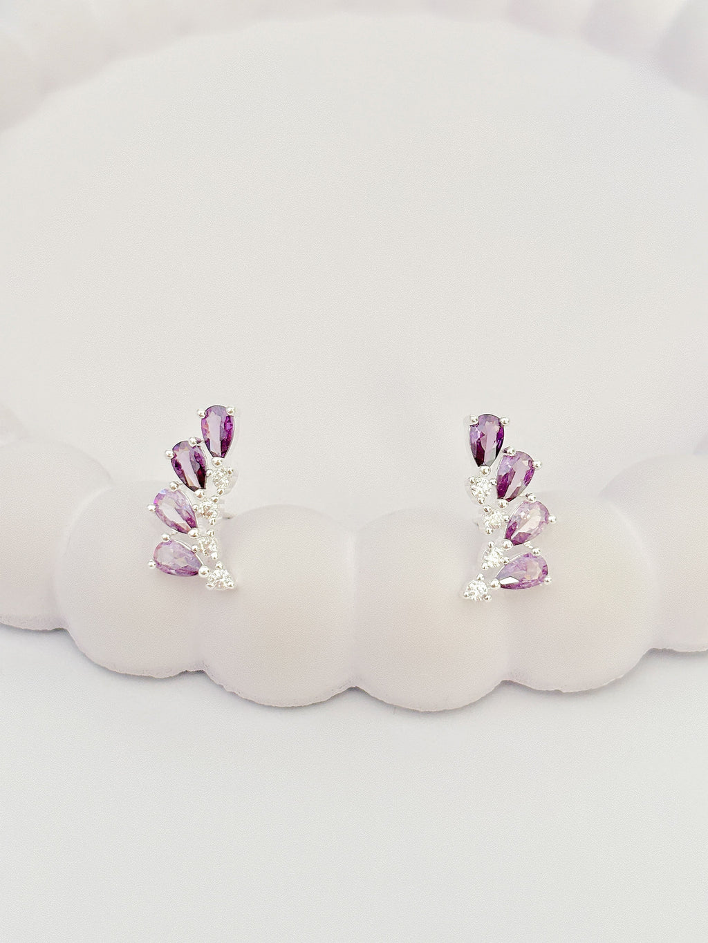 Brinco Ear Cuff Cristais Lilás