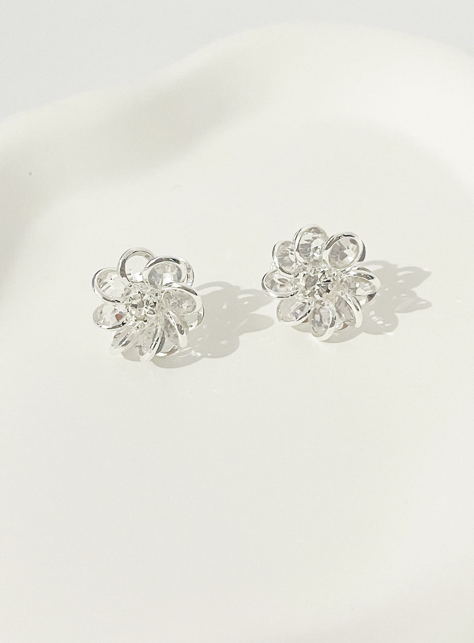 Brinco Flor de Cristais