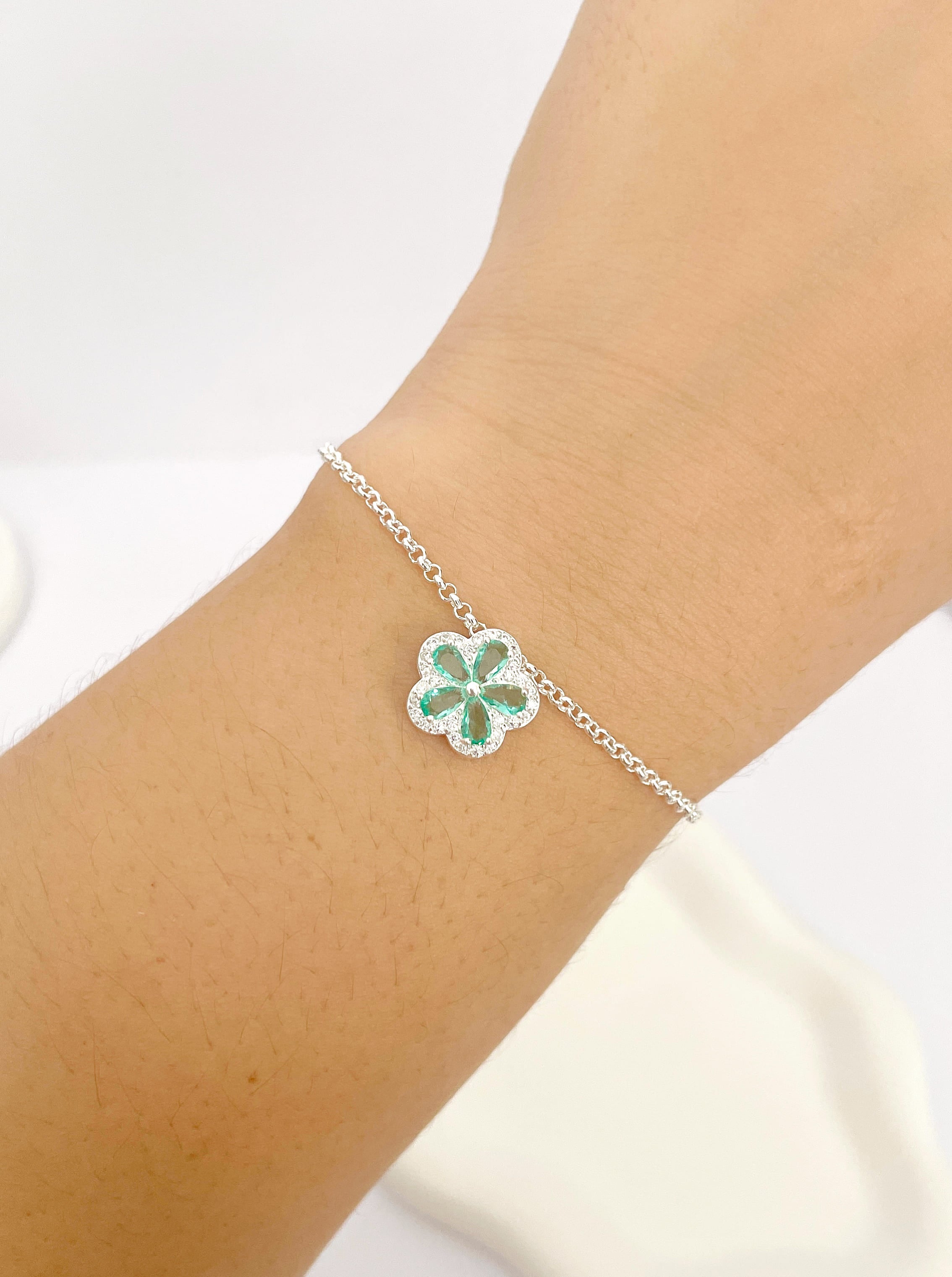 Pulseira Flor Acqua Cravejada