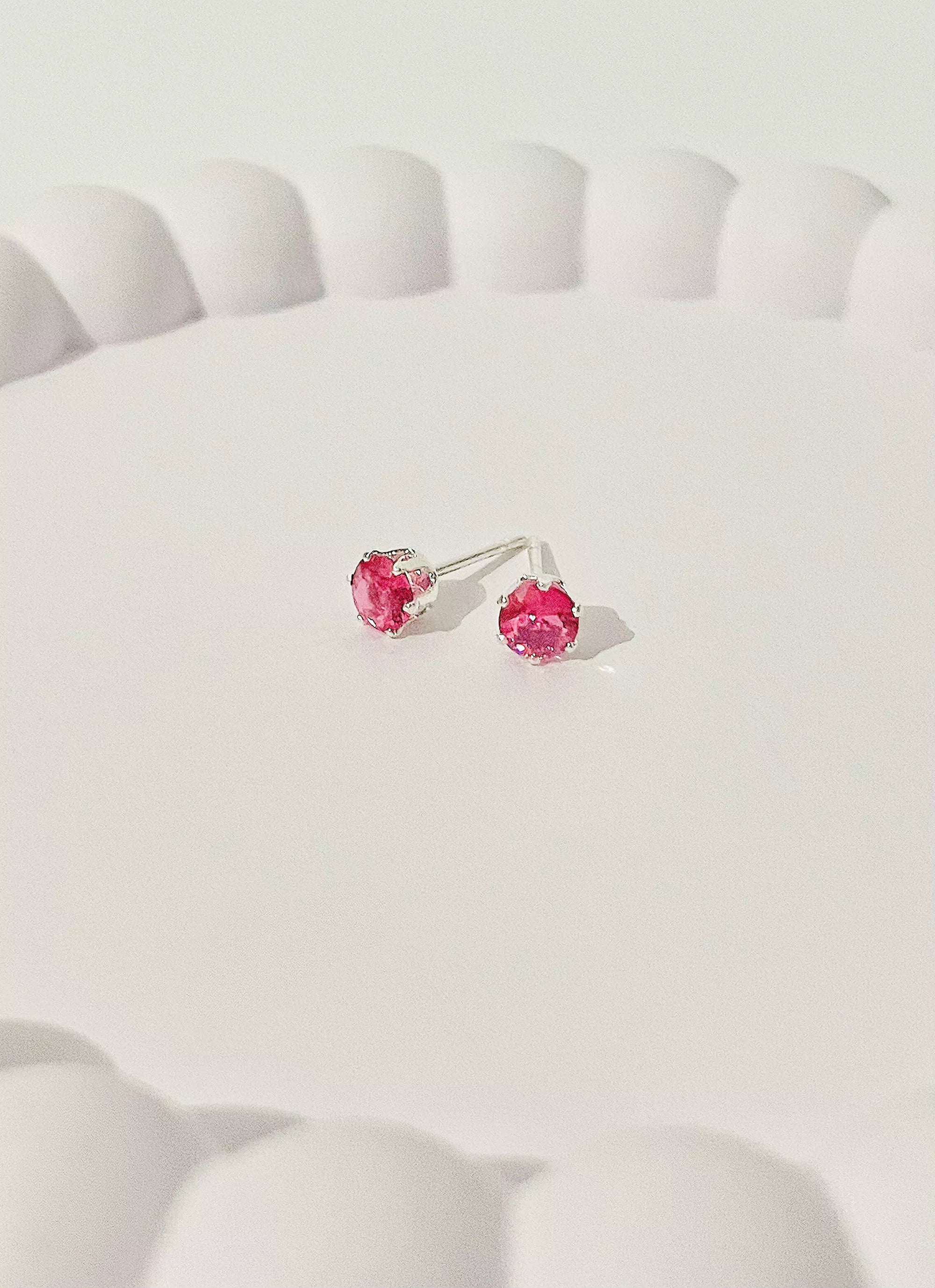 Brinco Ponto de Luz Fucsia